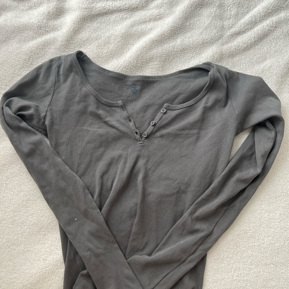 brandy melville long sleeve